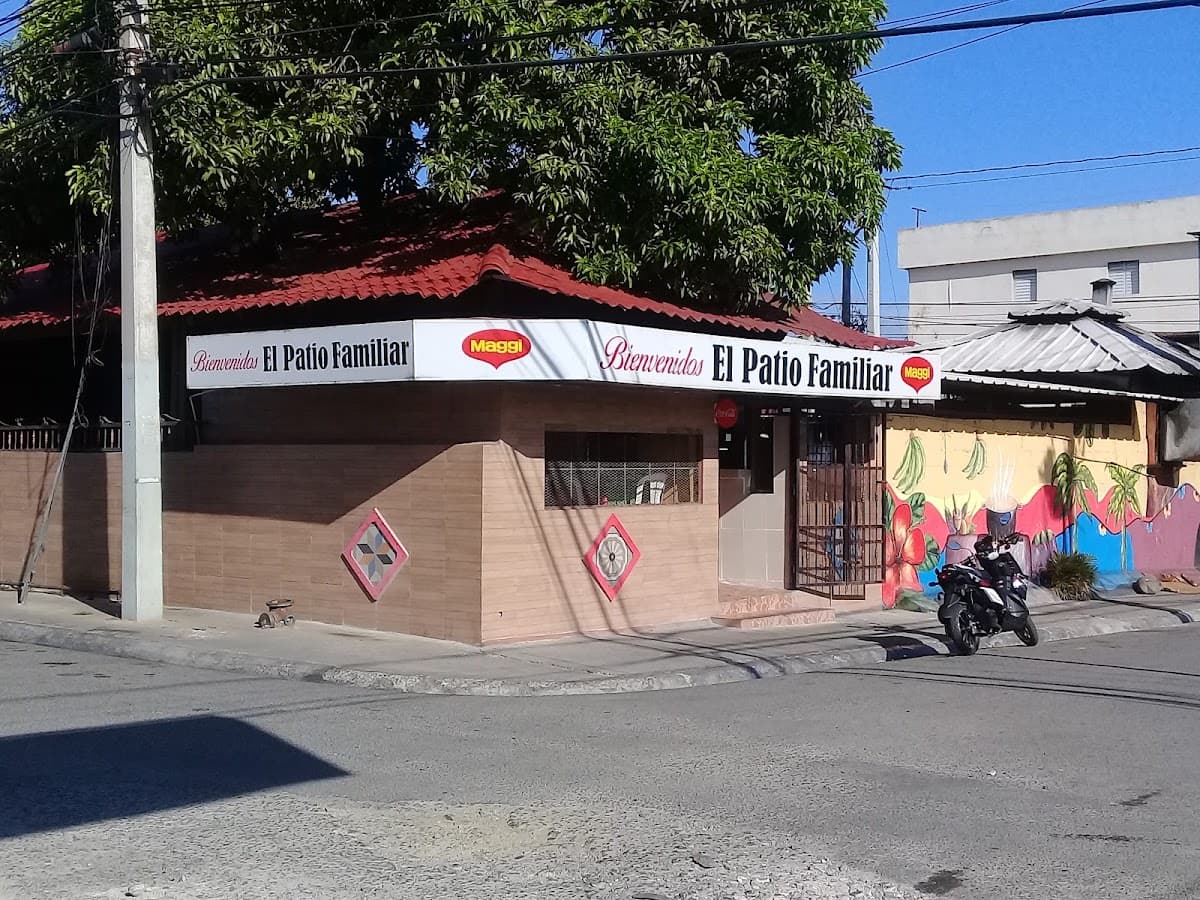 El Patio Familiar