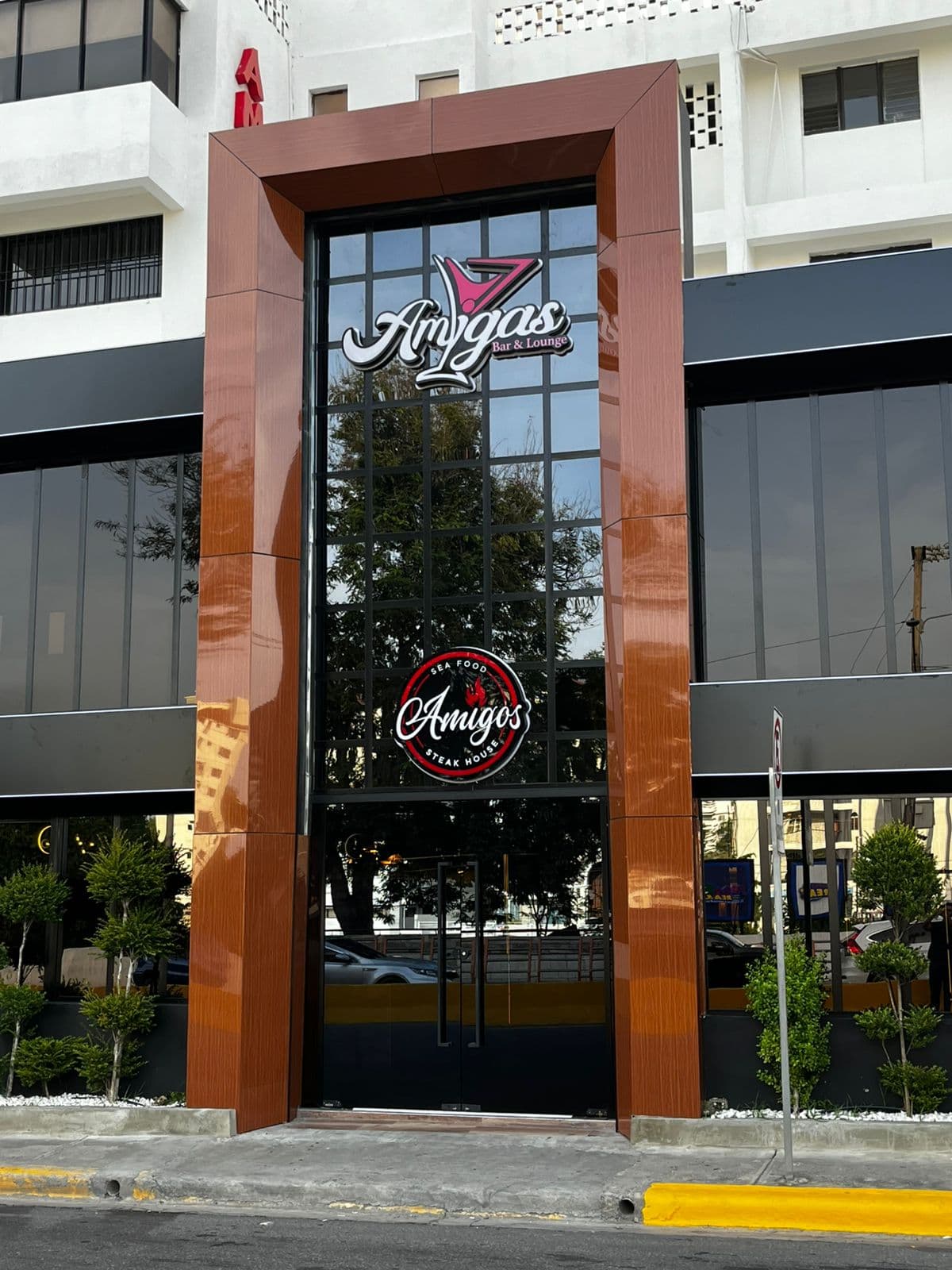 Amigos Seafood Steakhouse | Restaurante en santiago