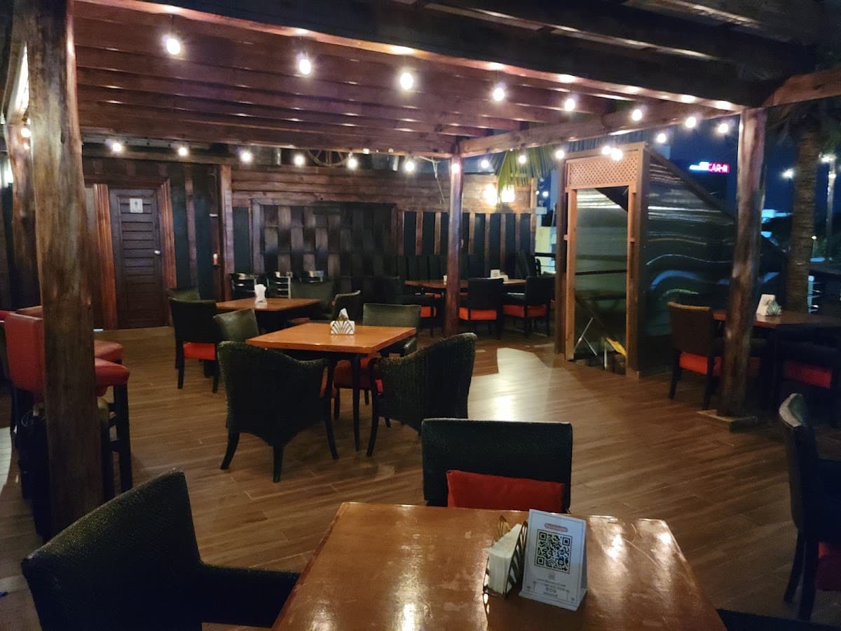 LAKASA ROOF RESTAURANT & BAR