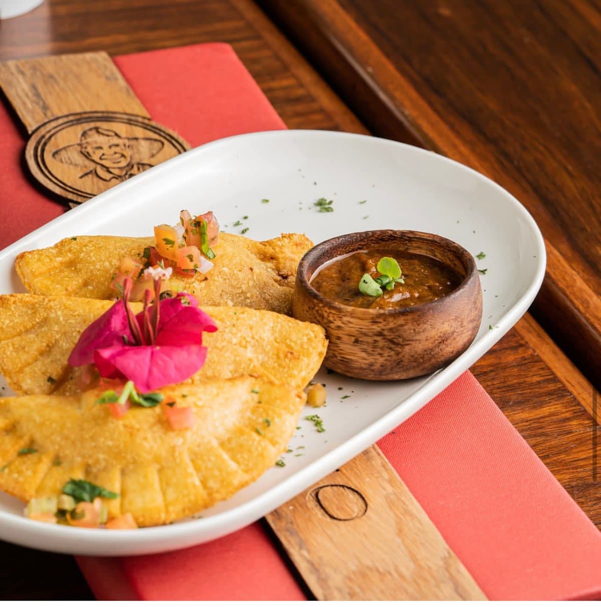 RESTAURANTE CAMPUNO