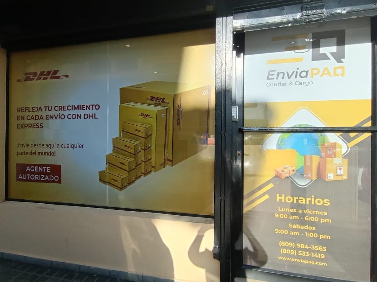 DHL — Independencia Express Service Point.