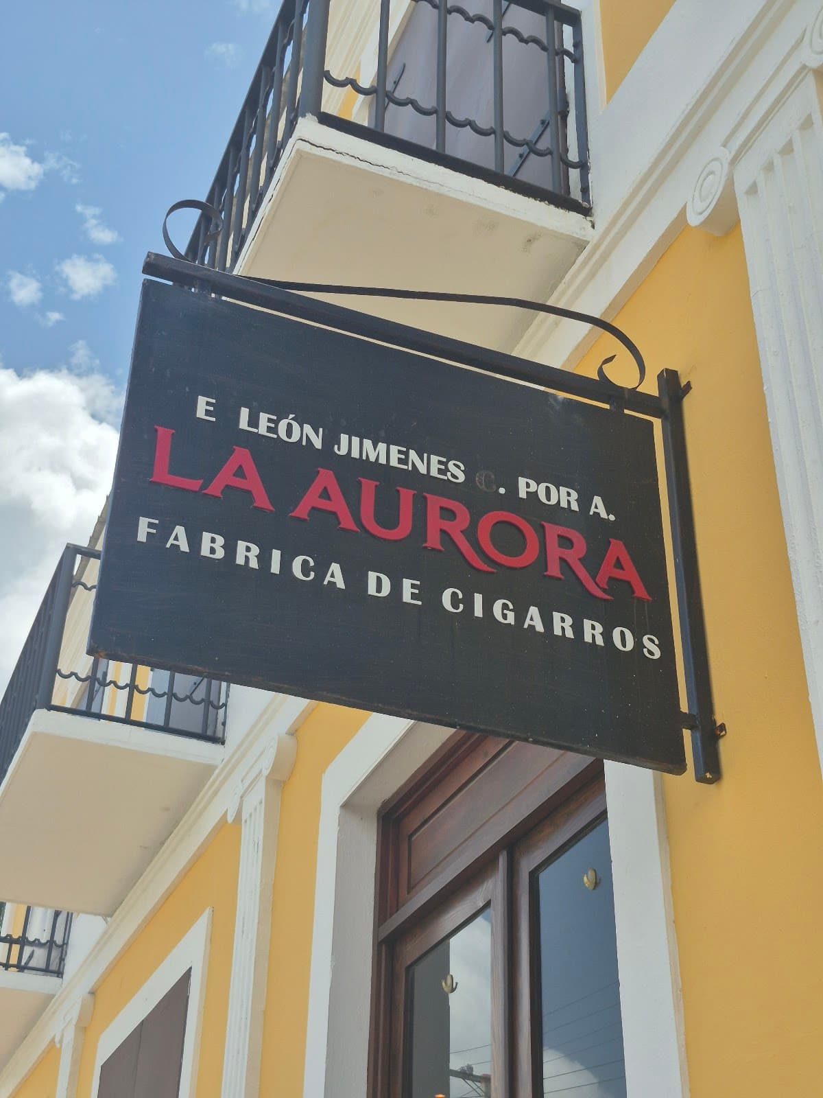 La Aurora