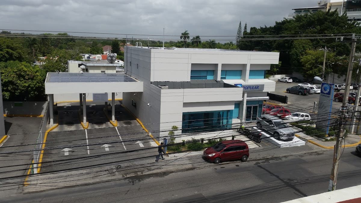 Banco Popular Dominicano — Calle Luis Amiama Tió