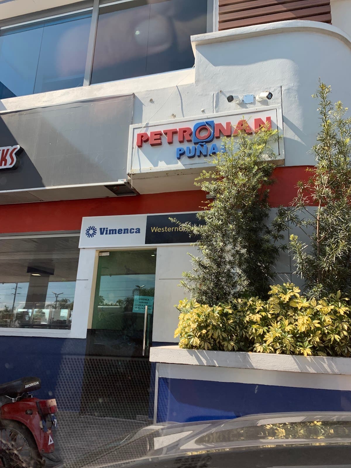 Western Union — Autop. Juan Pablo Duarte Km. 10.5