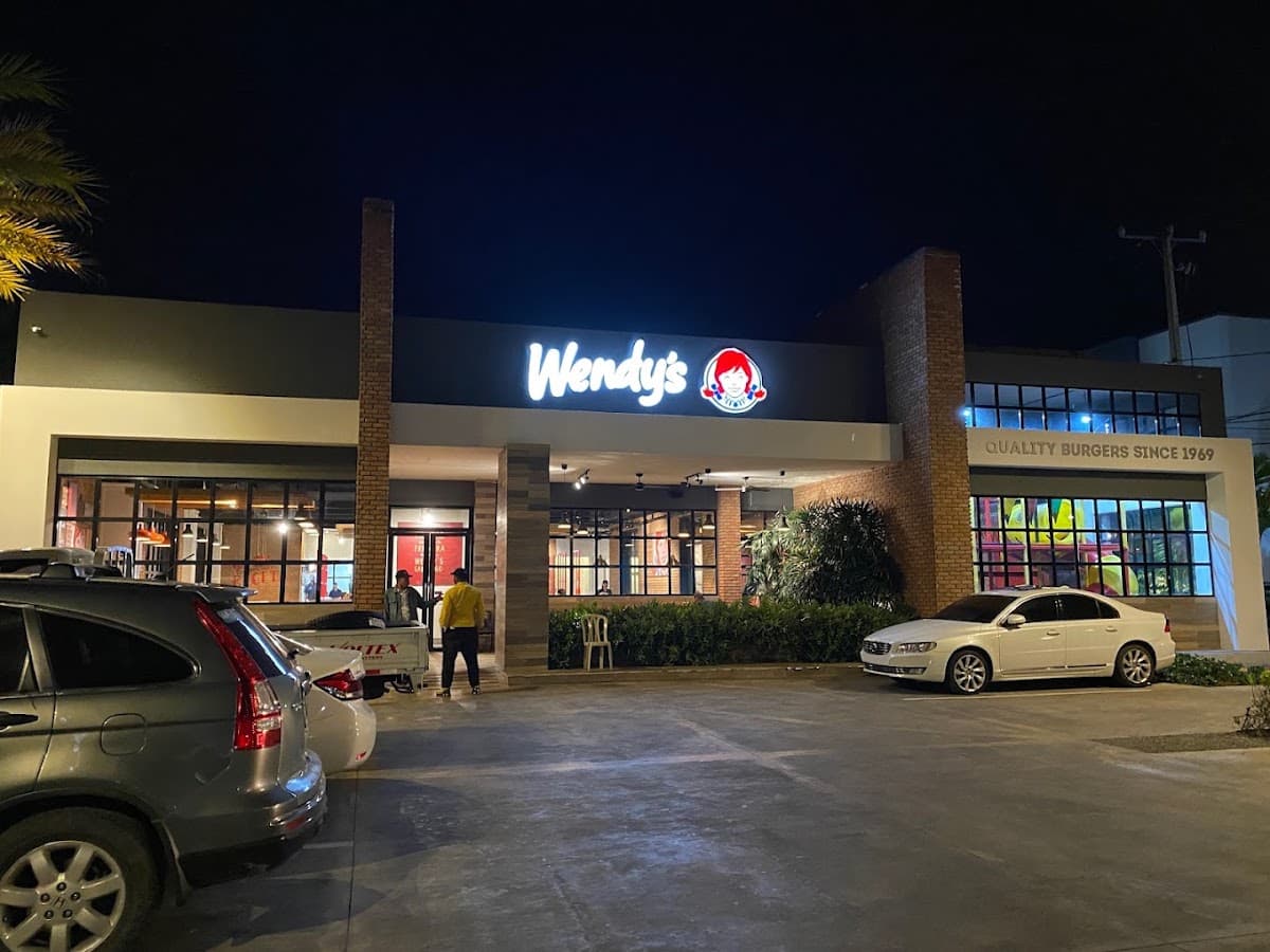 Wendy's — Av. Juan Pablo Duarte