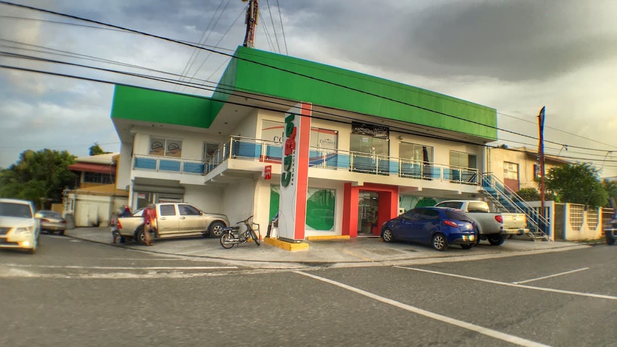 Farmacia Carol — Esq La