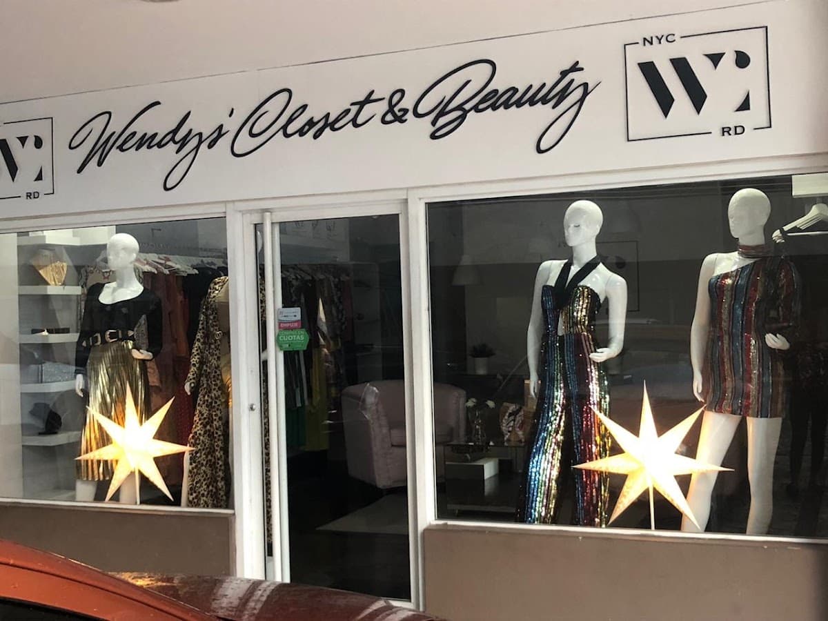 Wendy's — Closet