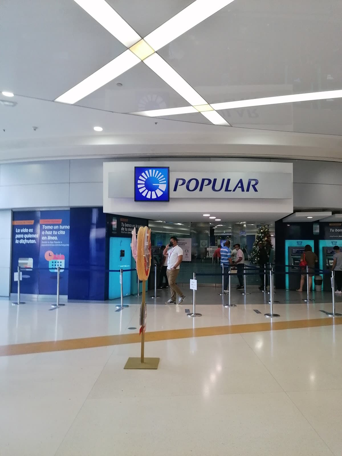 Banco Popular Dominicano — • Sambil