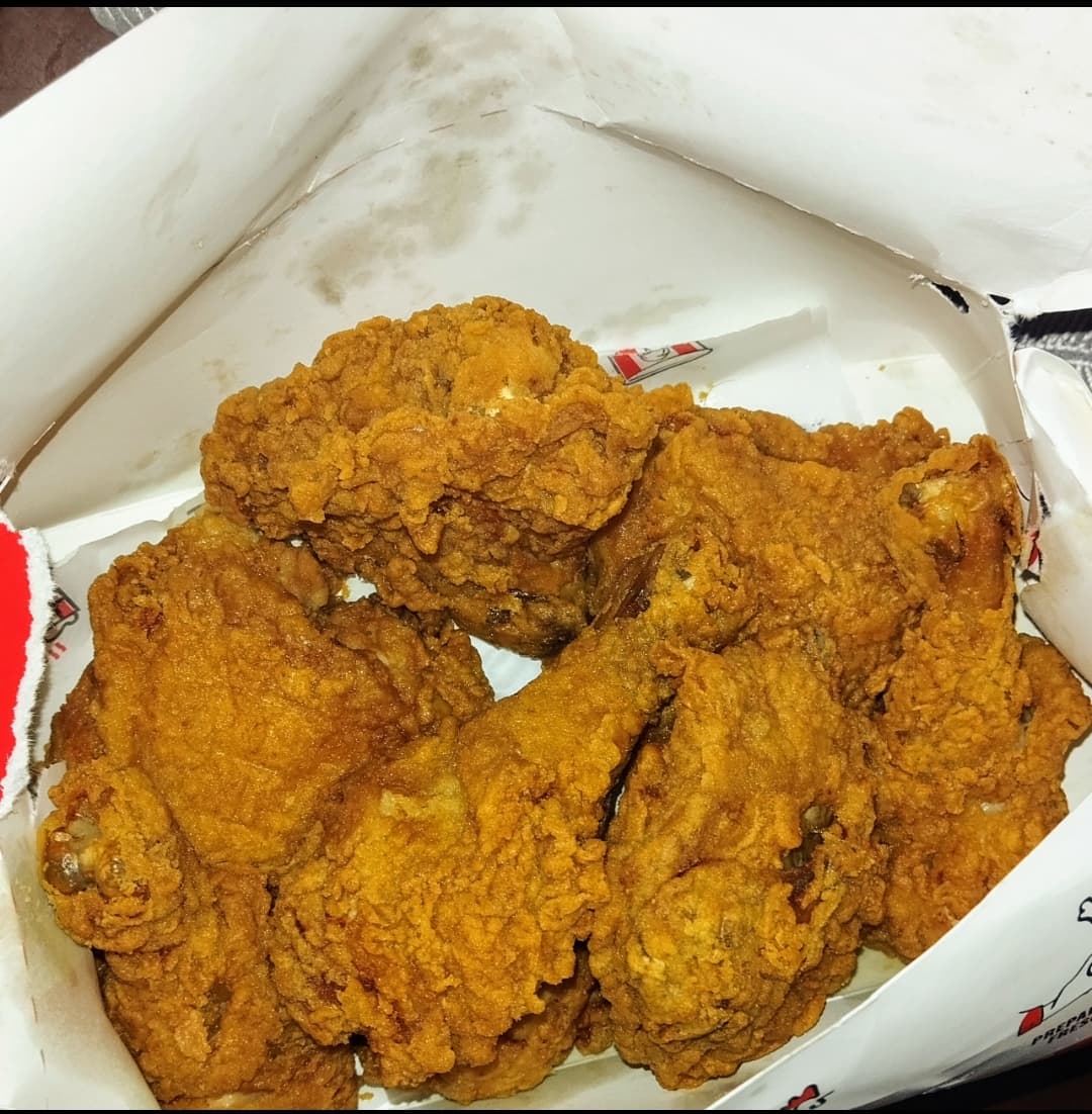KFC — Colina Centro