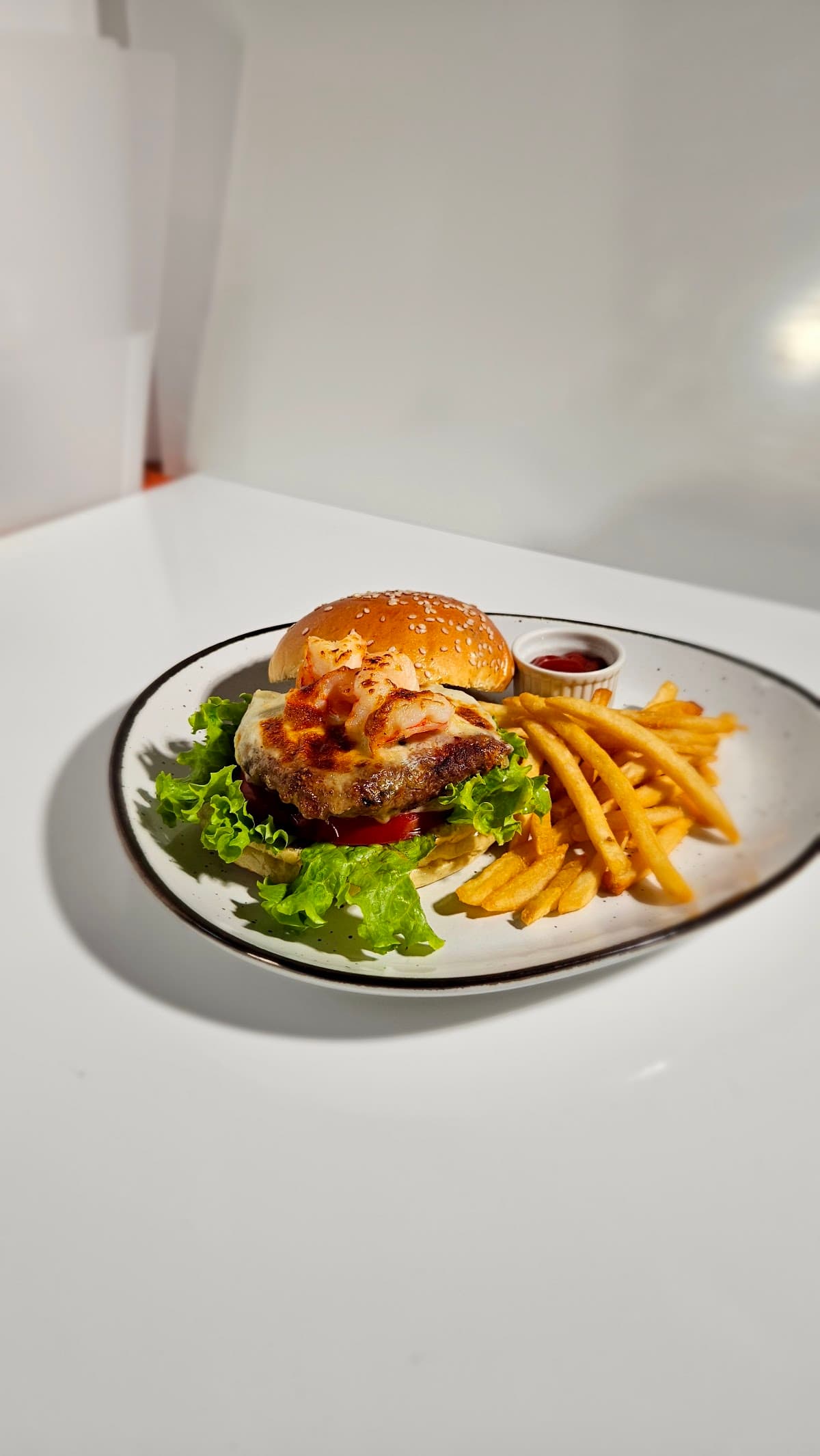 Sal Marina Restaurant
