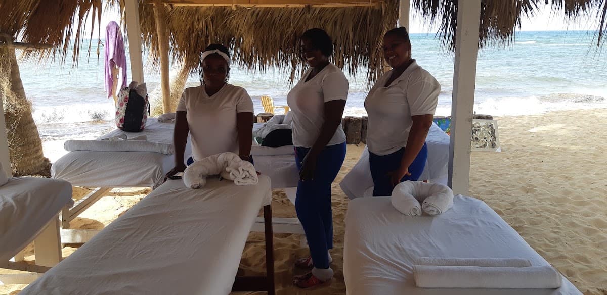 Plaza Caribeña & Massages Spa