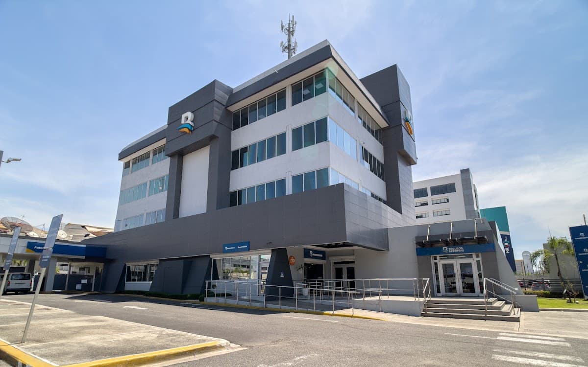 Banreservas — Av. Lope de Vega 95