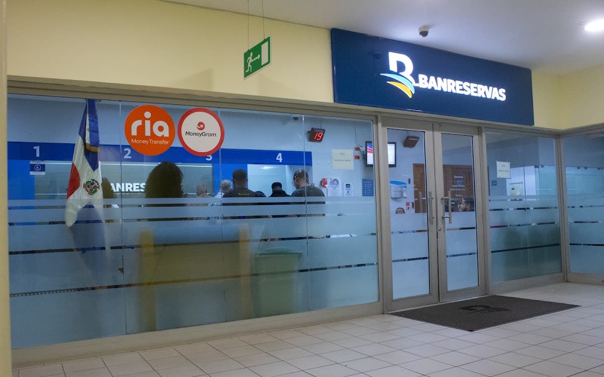 Banreservas — casi