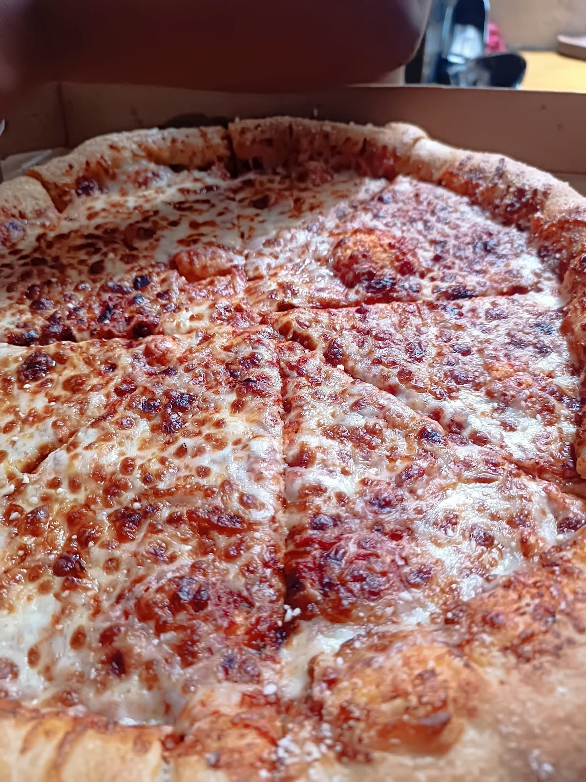 Little Caesars — Pizza - Leopoldo Navarro