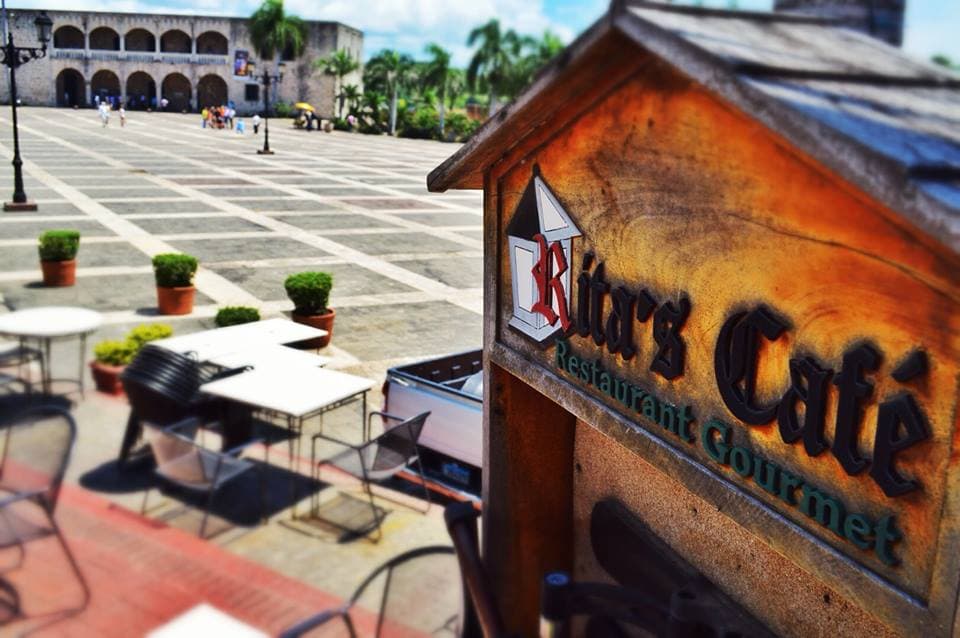 Rita's Café