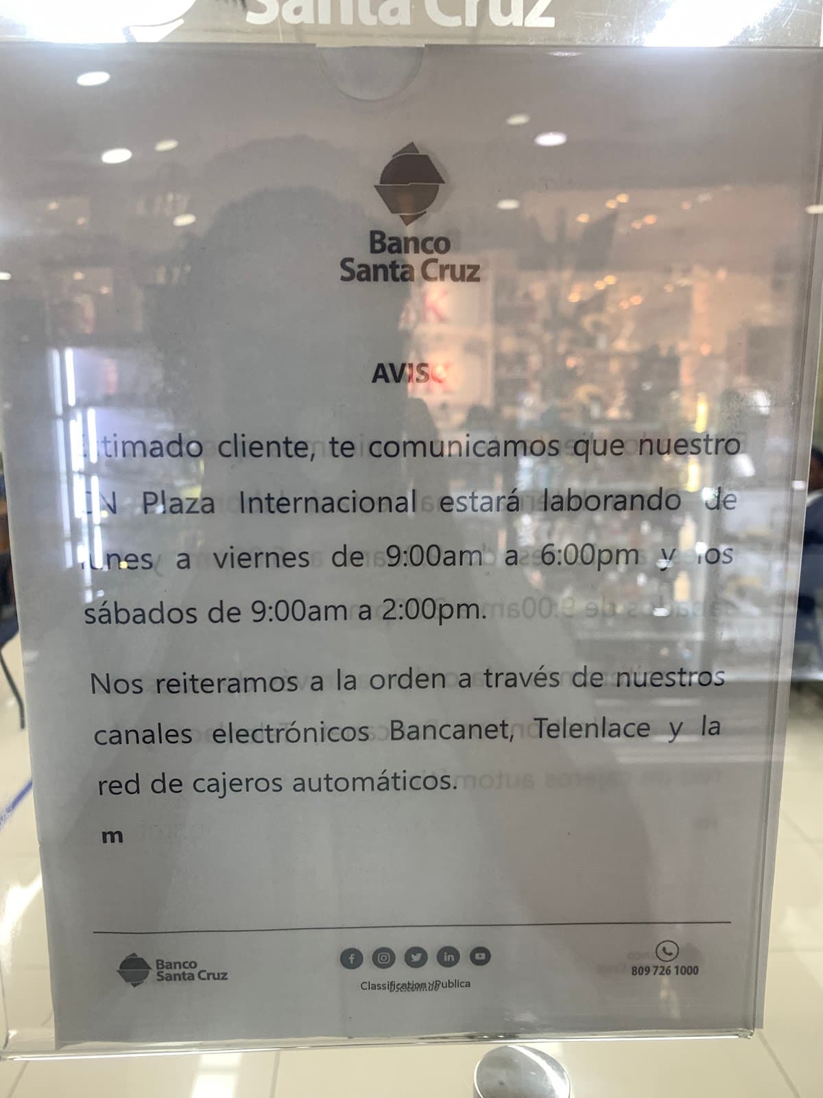 Banco Santa Cruz — Plaza Internacional