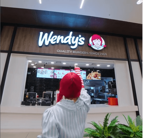 Wendy's — Ágora Santiago Center
