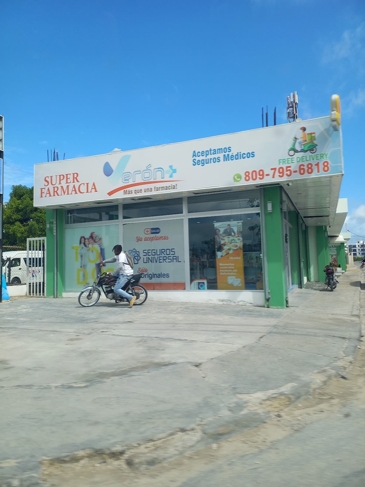 Super Farmacia Veron