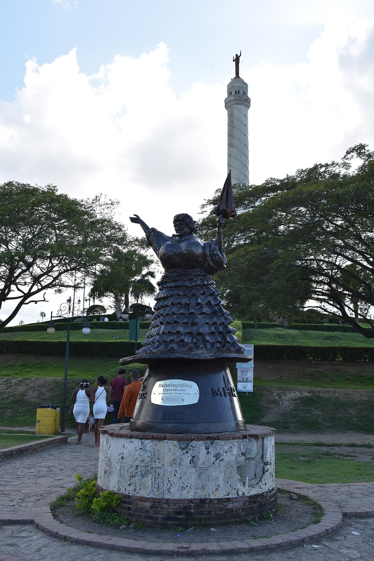 Monumento a los Héroes de la Restauración
