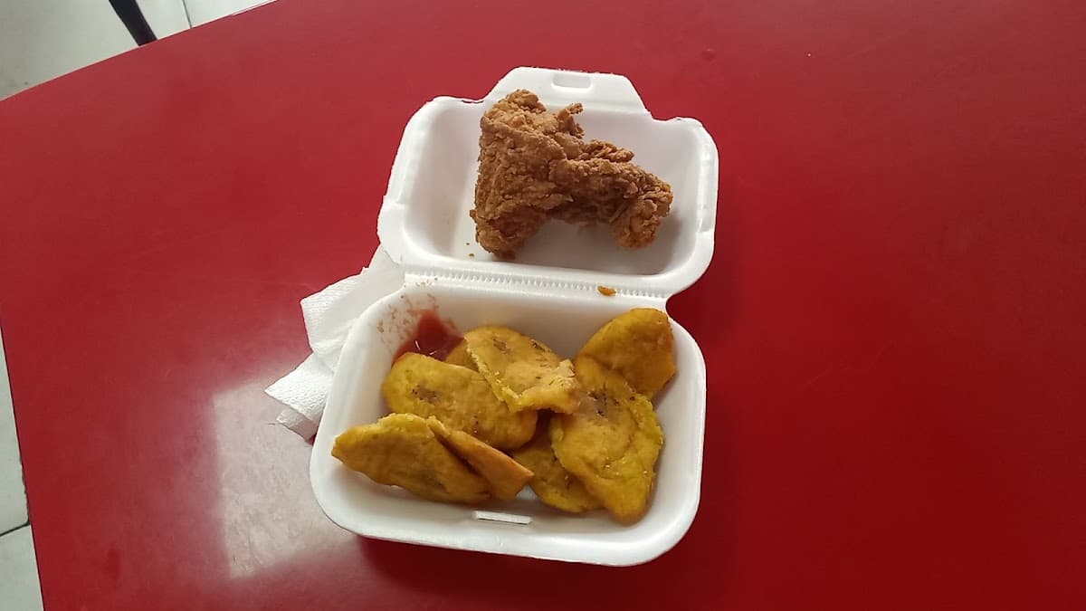 Pica Pollo Feng — Carr Duarte Vieja