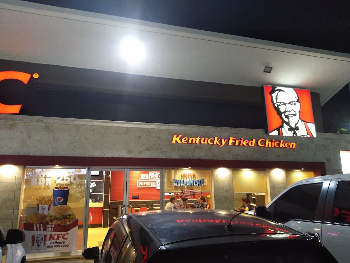 KFC — Carretera Higüey - Miches &