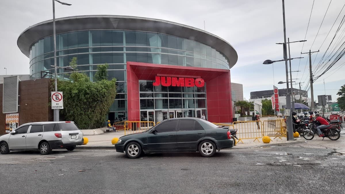 Jumbo — Av. Gregorio Luperón