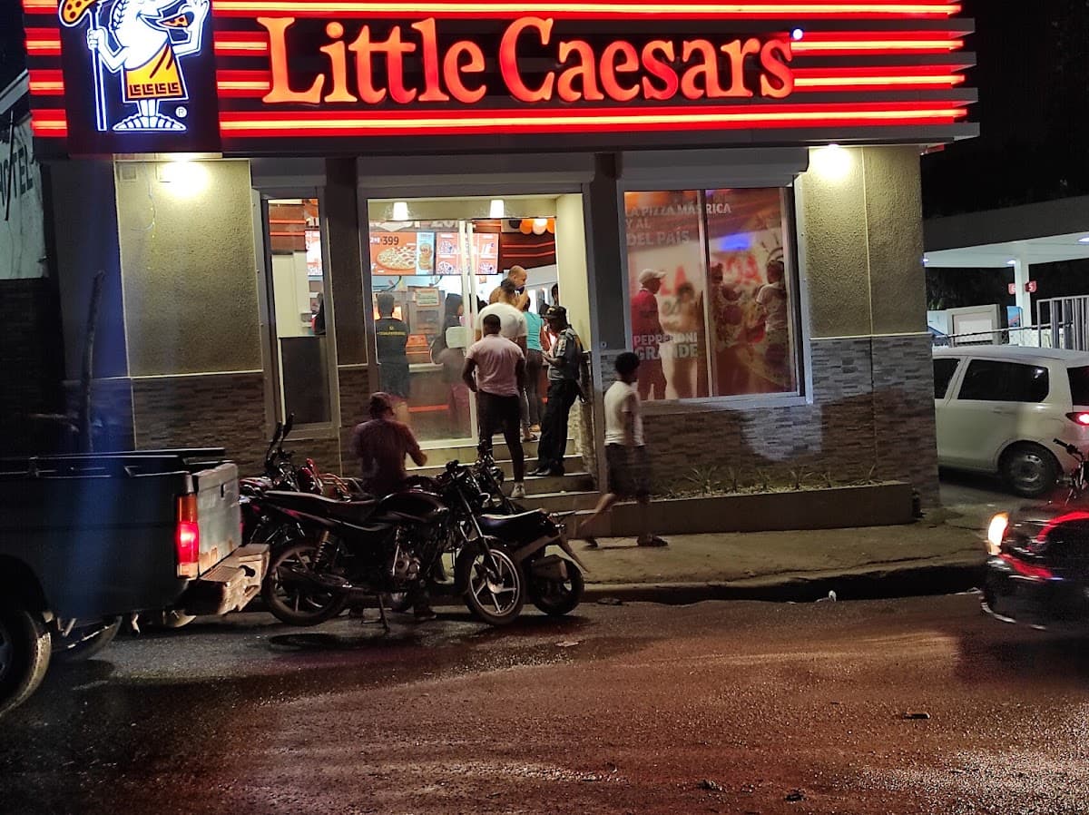 Little Caesars — Pizza - Teleferico