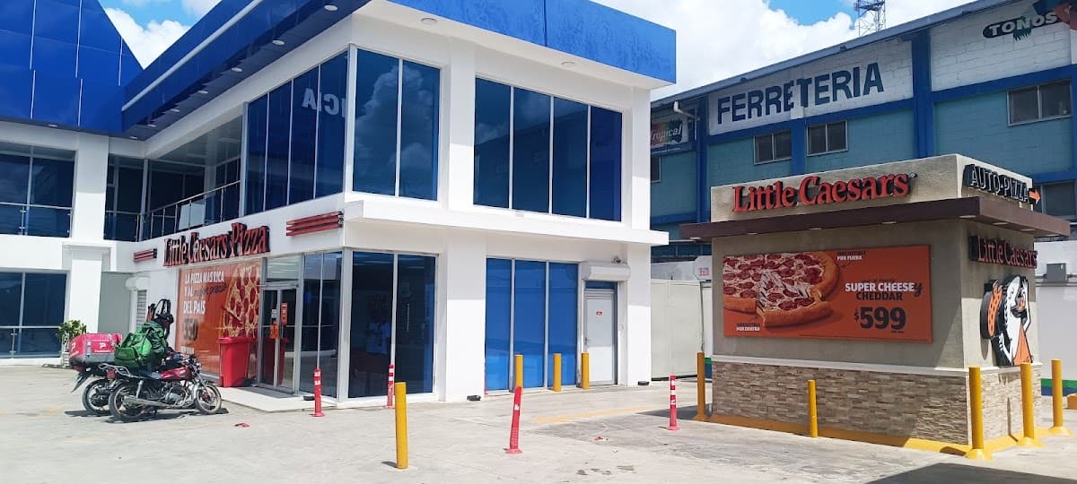 Little Caesars — Pizza - Mamá Tingo