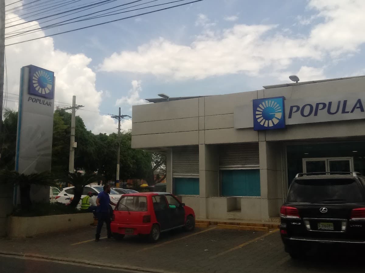 Banco Popular Dominicano — Av. Charles de Gaulle 52