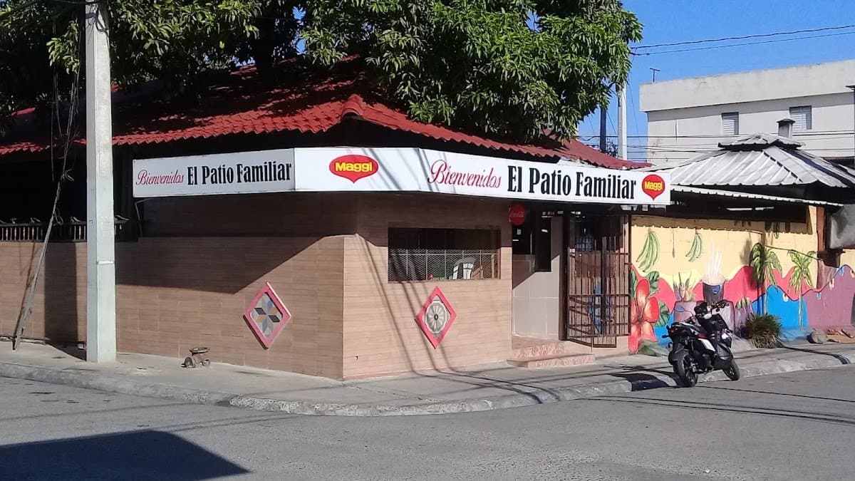 El Patio Familiar