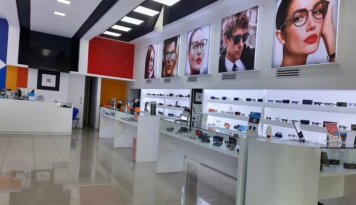 óptica López Plaza San Juan Shopping Punta Cana