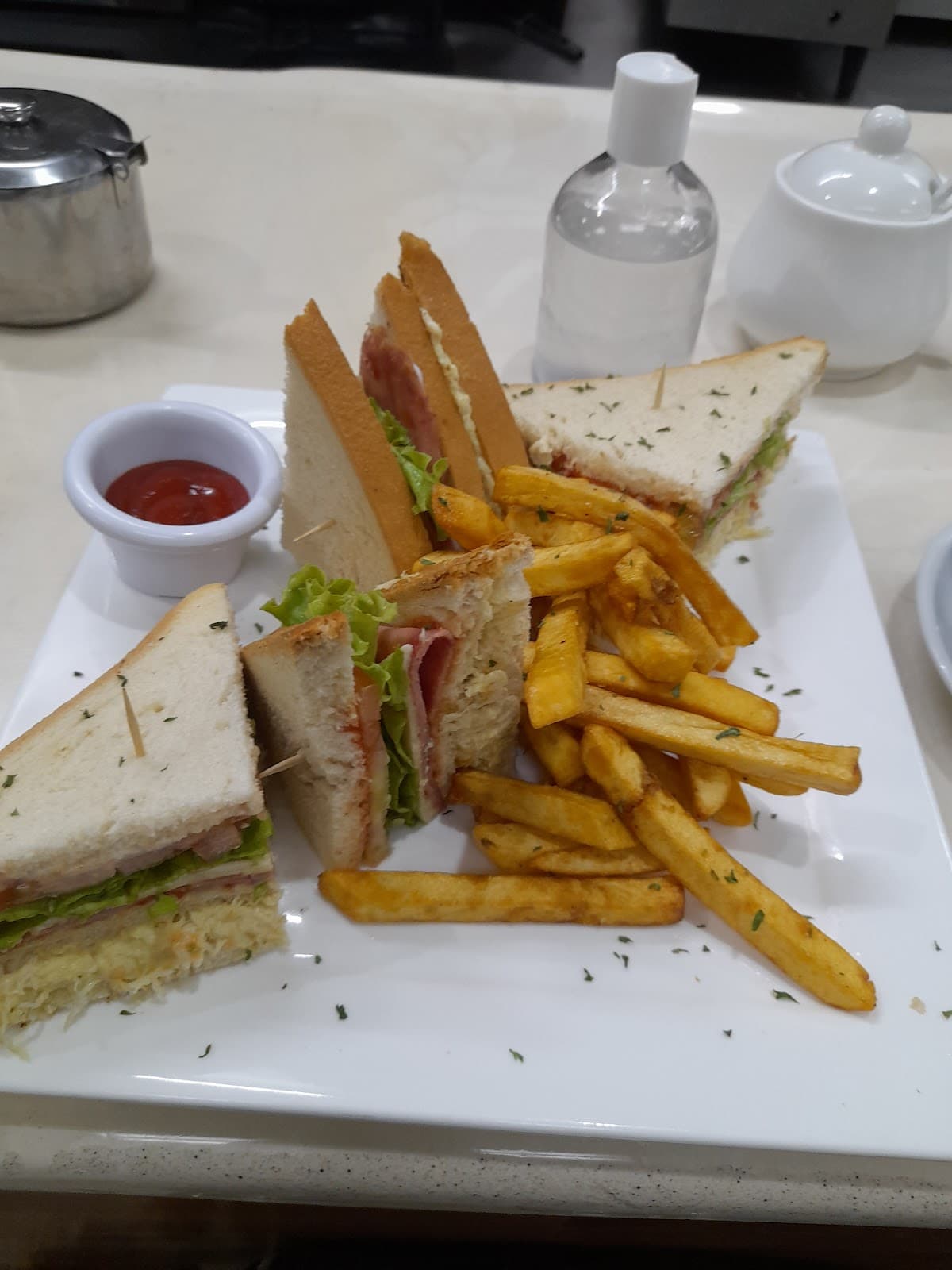 Camba café & restaurant