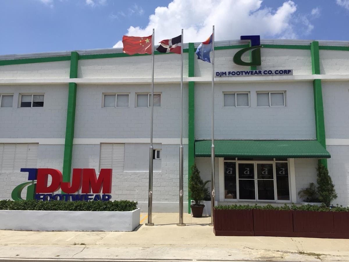 DJM FOOTWEAR CO. CORP.