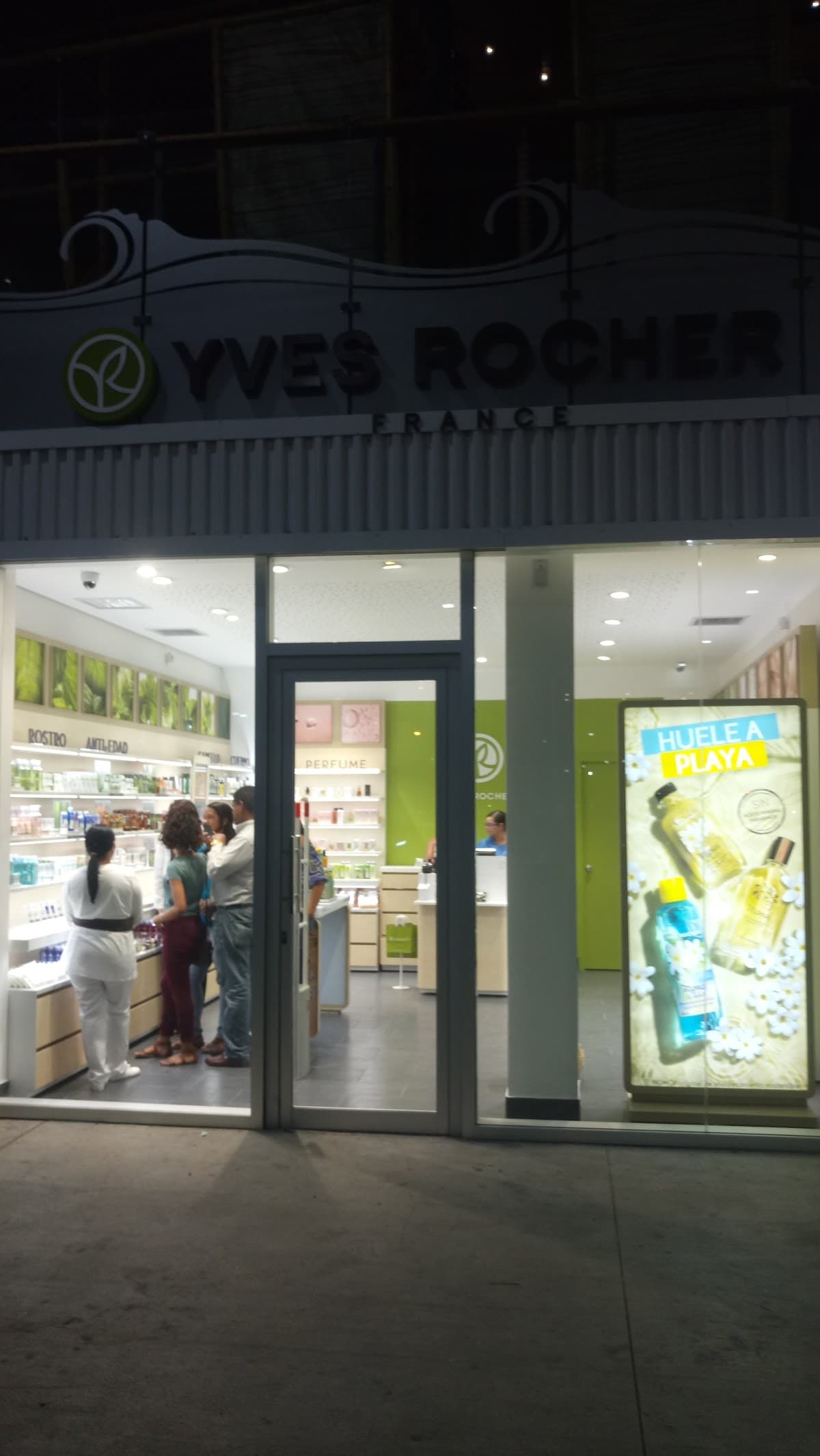 Yves Rocher — CC Downtown