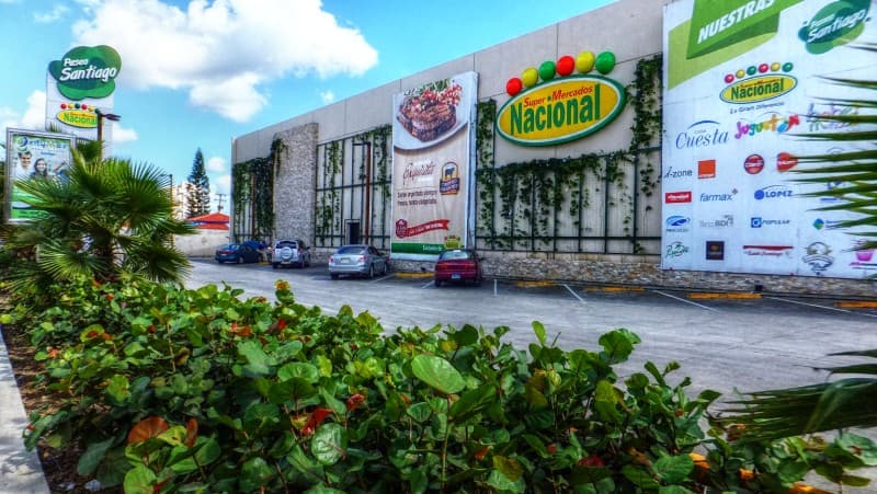 Supermercados Nacional — Av. Juan Pablo Duarte